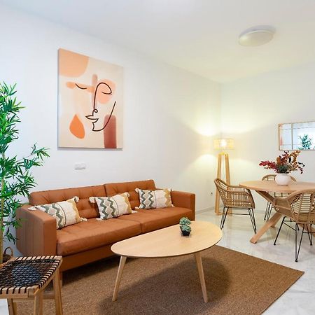Carrera I & Old Town By Ele Apartments Malaga Bagian luar foto